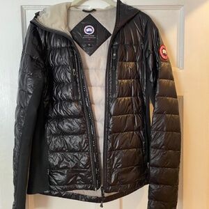 Canada Goose Women’s HyBridge Lite Down Hoody Jacket Puffer Black Medium